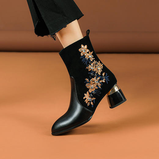 民族风加绒单靴尖头粗跟花朵拼色马丁短靴绣花靴OLD-9036aa 商品图1