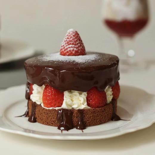 草莓巧克力蛋糕 商品图1
