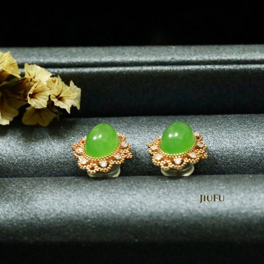 18K玫瑰金和田玉（碧玉）镶钻耳钉--芳菲 /苹果绿 商品图2