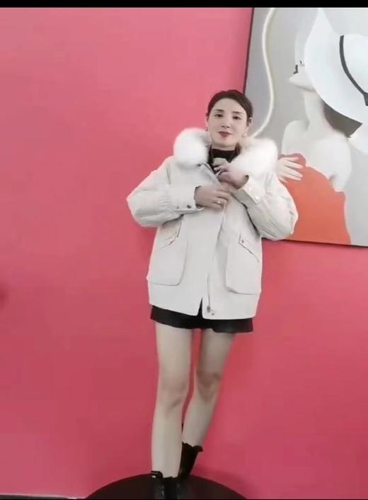 萌主王妃581棉服 商品图0