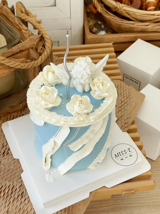 日式韩裱，清新复古，淡雅蓝，也可更换其他颜色，请提前48小时以上预定，5寸小高层 商品图4