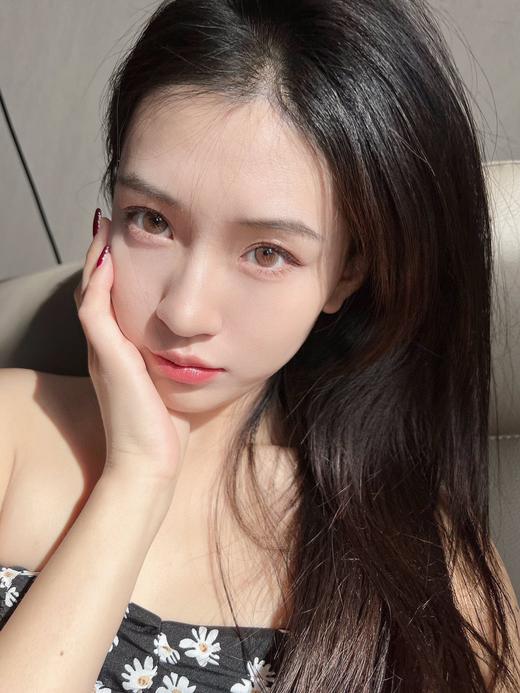 【年抛】款式名字：软软棕 hushlens  |  中直径14.2 着色13.4 | 【同品牌多副美瞳更划算，选款色板在详情页内】 商品图14