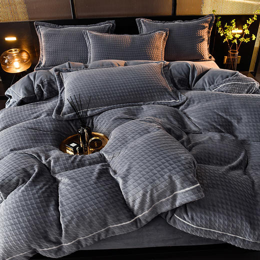 【御寒好物】220g华夫格加厚牛奶绒四件套 1.5/1.8米床笠床单套件 商品图11