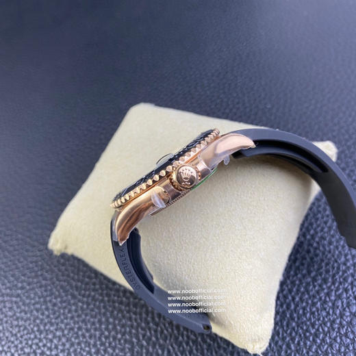 『42毫米版本』clean蓝铌游丝3135机芯版本金游艇——116655腕表震撼登场。是还原了正品独特玫瑰金色调的版本，采用与原装同样的真空负离子电镀工艺，确保和正品一致的抗腐蚀耐划痕效果 商品图13