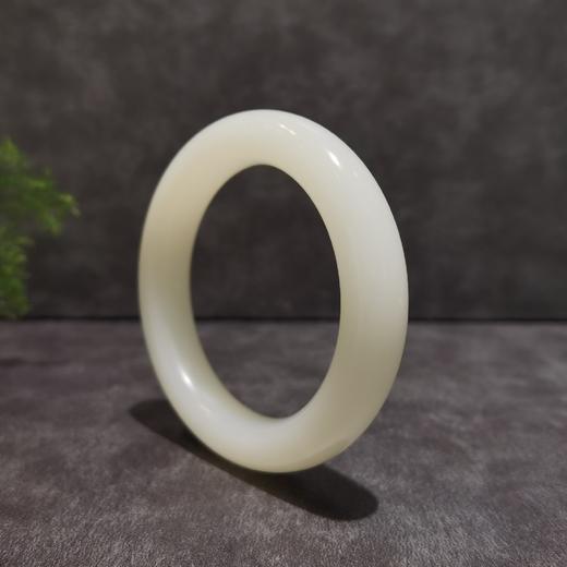 【御珠宫坊·传承系列】羊脂白玉手镯54.5mm 商品图3