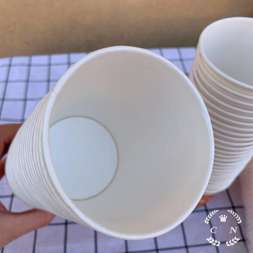 【加厚兔年贺岁纸杯，无菌生产】2023新年兔年纸杯一次性纸杯茶水杯办公室家用商用商务杯子加厚50个装 商品图3
