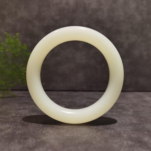 【御珠宫坊·传承系列】羊脂白玉手镯53.2mm 商品图5