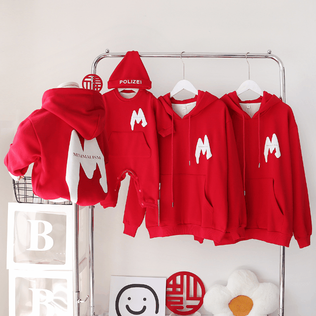 【亲子卫衣系列拜年服 像被窝一样暖 这个冬天全家一起快乐】抖音亲子装2023兔年本命年拜年服红一家三四口全家福母女母子婴儿