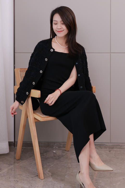 优雅修身羊毛吊带 商品图6