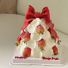 蝴蝶结草莓圣诞树