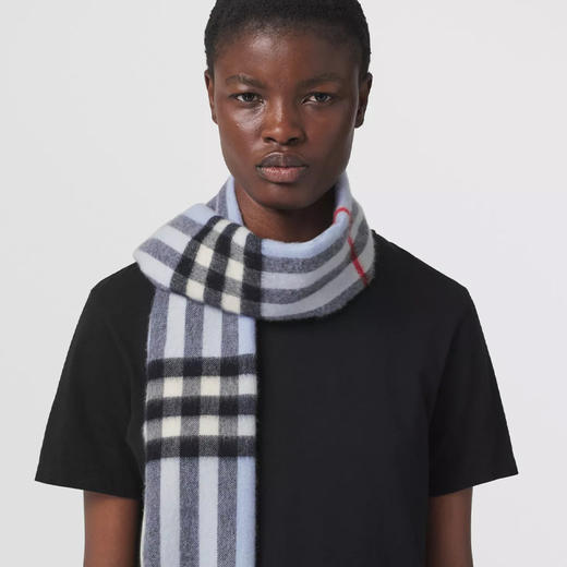 BURBERRY 巴宝莉 女士经典羊绒围巾 格子 8049712 A1397 商品图2