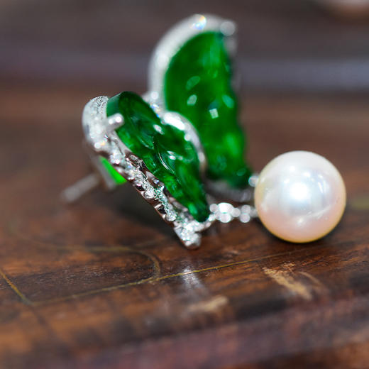 翡翠大蝴蝶明珠耳环【现货】 商品图1