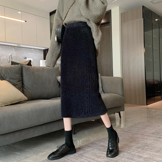 【应季好物】仿水貂绒包臀裙 商品图4