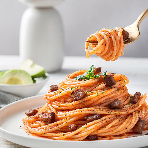 【元宵节双人拼团套餐】整切菲力130g*4+整切眼肉130g*4+整切西冷130g*4+鸡排100g*5+薯条200g*1+番茄意面208g*1+黑椒酱20g*12+番茄酱*1（不参与赠品礼包活动） 商品图5