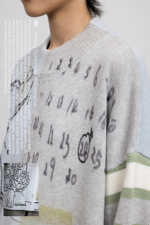 CryingCenter 蘑菇日记 宽松圆领套头 条纹袖子 拼色毛衣 商品图5