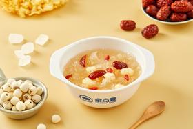 银耳莲子羹