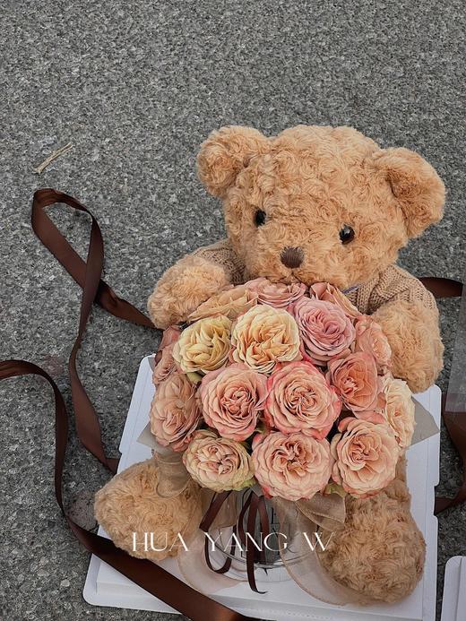 小熊玫瑰  · 花桶 商品图5