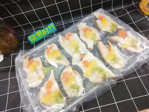 蒜蓉粉丝鲍鱼一盒（拼团） 商品图1