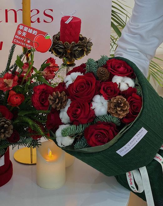 玫瑰青松 · 针织花束 商品图2