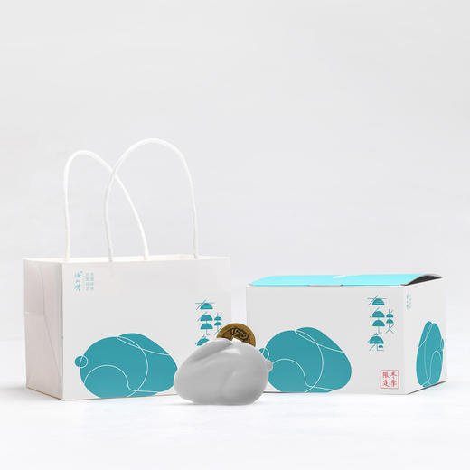 汝窑摆件卯兔年新品（有钱兔），汝窑小摆件，背后背着钱币，寓意：too rich 兔有钱来 商品图7
