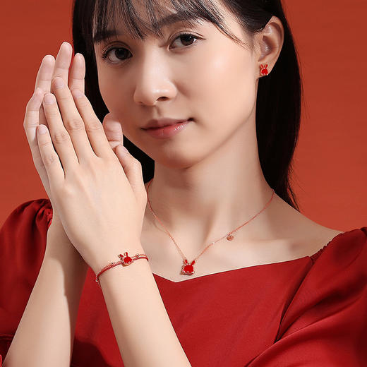 【授权商品】BOMURNNY/宝慕尼S925纯银感温变色福兔兔年限定项链手链耳钉套装 商品图1