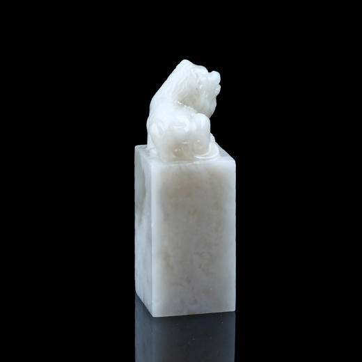 孤品013531:老挝石羊脂白狮钮方章-3.4*3.4*9.7cm 商品图3