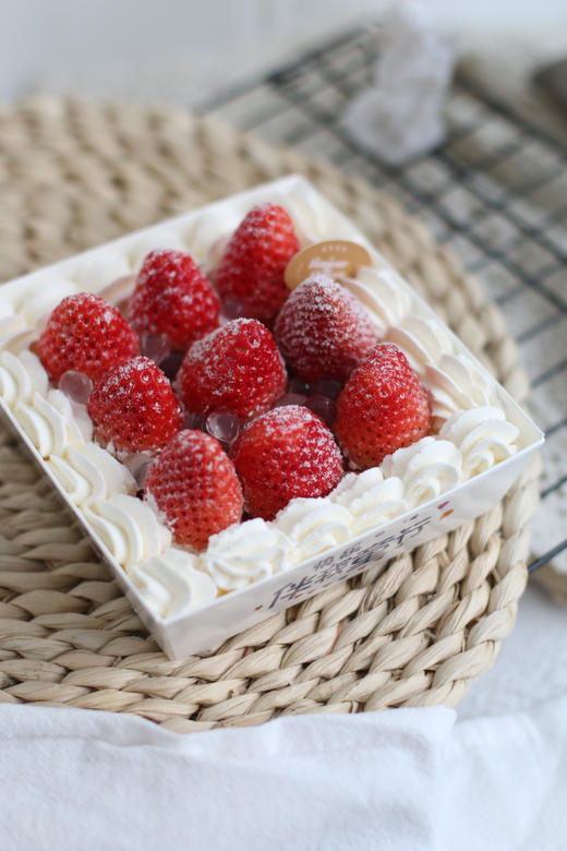 草莓奶油盒子 商品图1