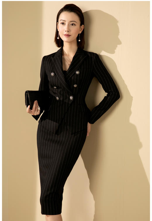 J20444588A  颈袖添香小西装品牌新款时尚装正装羊毛西服女 气质商务羊毛西装单西 商品图1