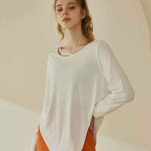 【超级团购】跃牌【倚窗听雨系列】大码宽松长袖T恤罩衫 无胸垫CX40-22 商品图1