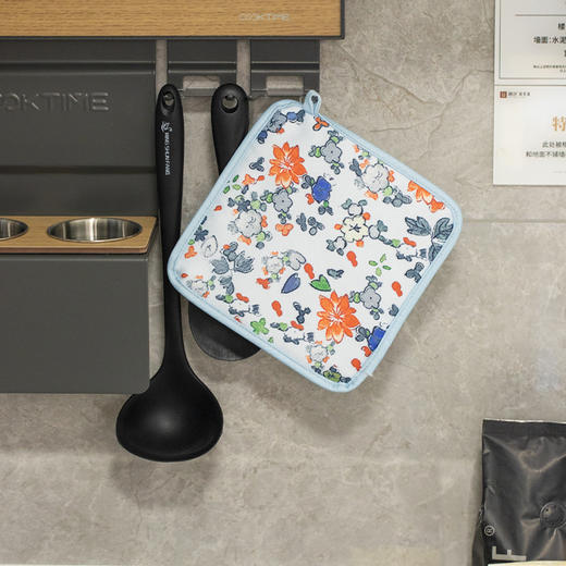 詹厨定制围裙套装 | 以花之名 国风素雅碎花 传统纹样 时尚家用 厨房必备 斜纹帆布加厚材质 品质与质感齐备 商品图4