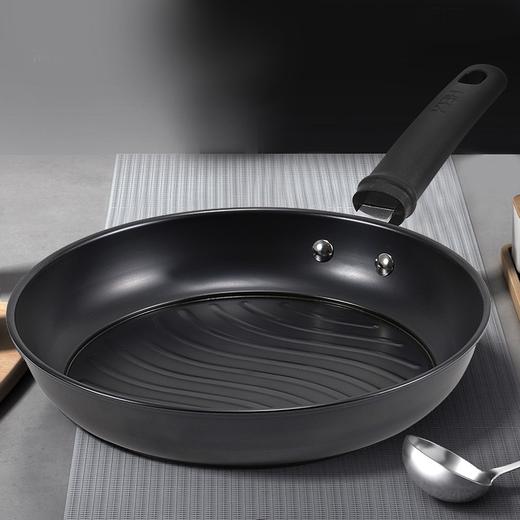 康巴赫（KBH）双倍防锈精铁三件套(炒锅、煎锅无盖，汤锅有盖)FXJT3A（30cm+26cm+20cm） 商品图2