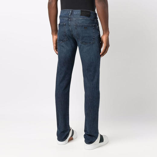 EMPORIO ARMANI 阿玛尼 男士棉质金属徽标休闲牛仔裤 蓝色 8N1J45 1D85Z 0942 商品图2