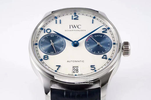 ZF2022年新作——IWC万国表葡萄牙系列IW500715腕表（2022新款葡七） 
1⃣️精致背透，机芯可一览无余，腕表尺寸42mmX14mm 商品图1