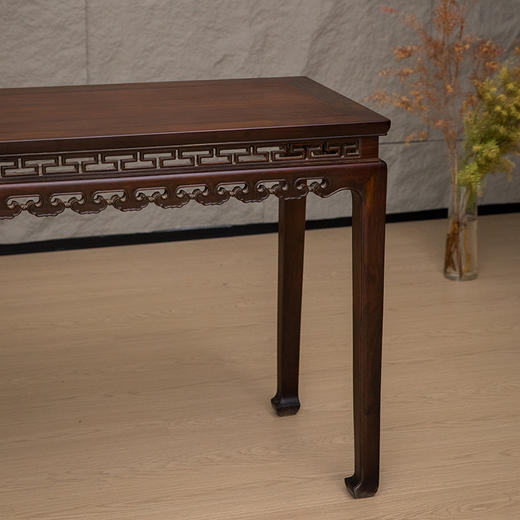 清 红木锼挖如意云纹条桌 商品图3