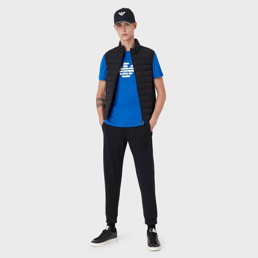EMPORIO ARMANI 阿玛尼 男士徽标贴花绗缝尼龙羽绒马甲 深蓝色 8N1BQ1 1NLRZ 0920 商品图3