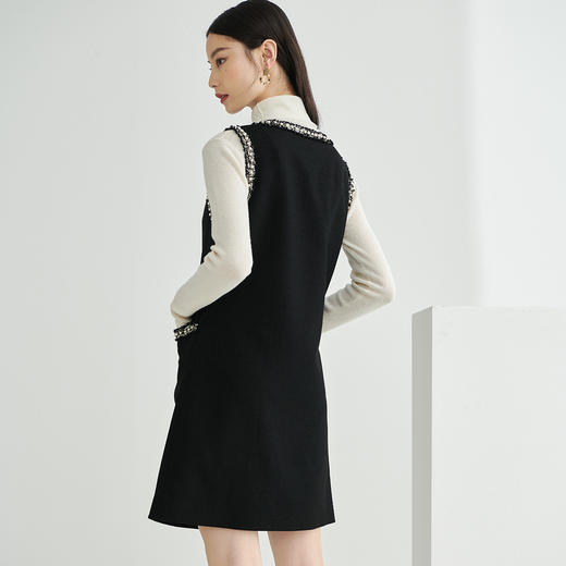 剩S/M 芳外【赫本风钉珠点缀裙子】2026秋冬新品背心小黑裙连衣裙 商品图5