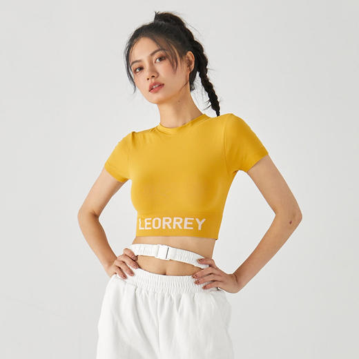 Leorrey乐拉运动字母甜美风露脐短款短袖T恤 商品图1