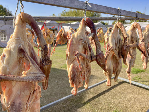 八十八亩田手工腌制咸鹅4斤左右 商品图1