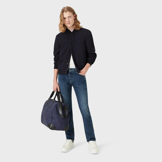 EMPORIO ARMANI 阿玛尼 男士棉质金属徽标休闲牛仔裤 蓝色 8N1J45 1G19Z 0942 商品图3
