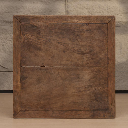 清早期 榉木霸王枨马蹄腿方桌 商品图2