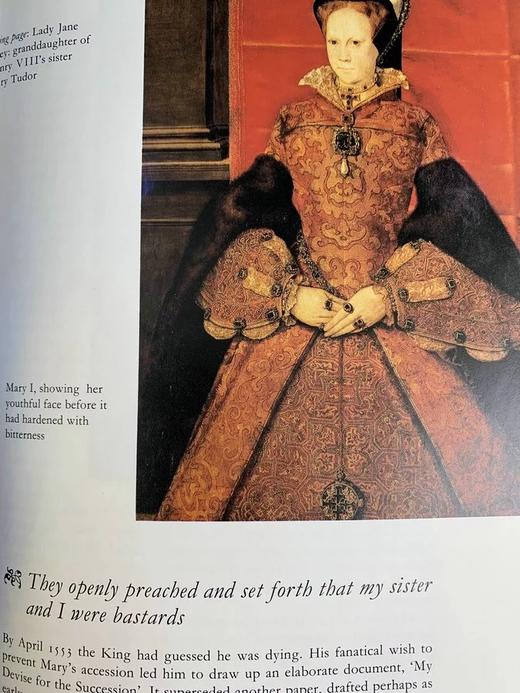 伊丽莎白一世传（1993） 数十幅插图 精装16开带书匣 商品图9