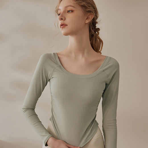 跃牌【禅语梵心系列】裸感紧身褶皱瑜伽上衣长袖 无胸垫FX2100（不带胸垫） 商品图5