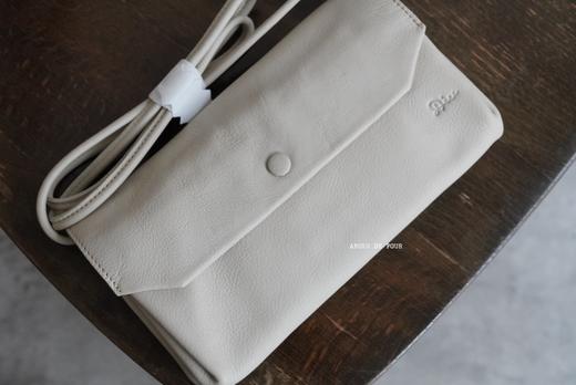 Diu军绿/棕/深红棕/白/黑牛皮手工包 商品图2