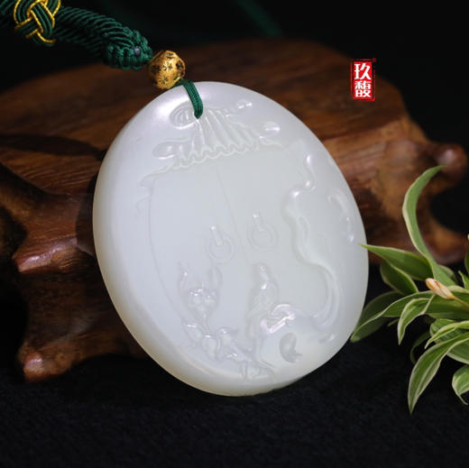 和田玉（白玉）籽料玉牌挂件--开门见喜(瞿惠中)60.46g 商品图1
