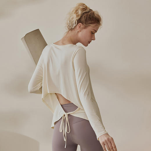 【超级团购】跃牌【禅语梵心系列】宽松系绳莫代尔长袖T恤FX2064（不带胸垫） 商品图0