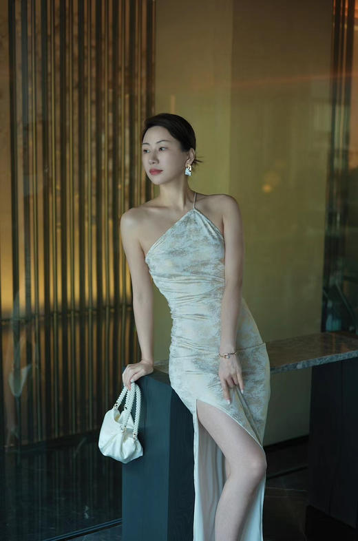 CG｜Liz Dress [弹力露背连衣裙] 商品图3