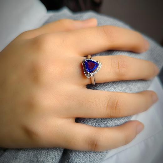 18k镶嵌坦桑石戒指 商品图5