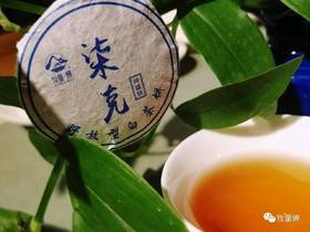 【牧童蝉柒克老白茶小饼】30粒装，又翻出一箱，仅剩50份啦，卖完再无！