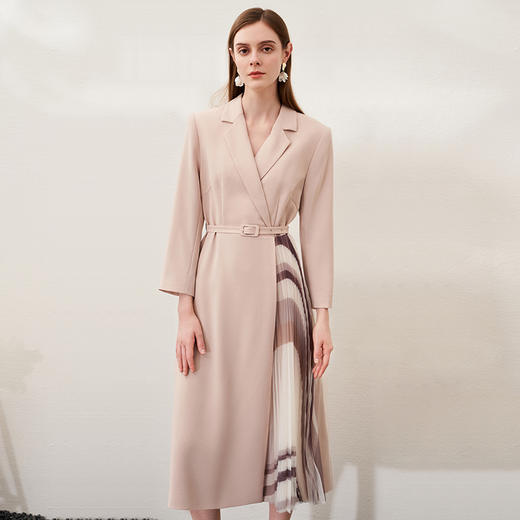 EITIE爱特爱春季新款气质时尚西装翻领收腰A字百褶拼接连衣裙6907614 商品图2