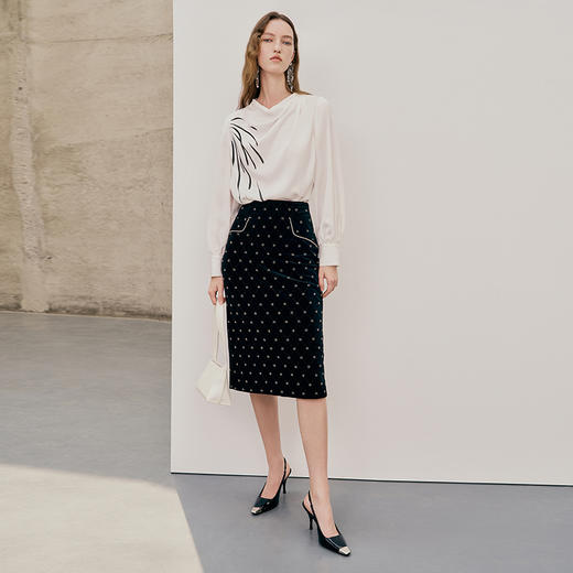 EITIE爱特爱春季新款设计感小众修身气质小上衣7313002 商品图1